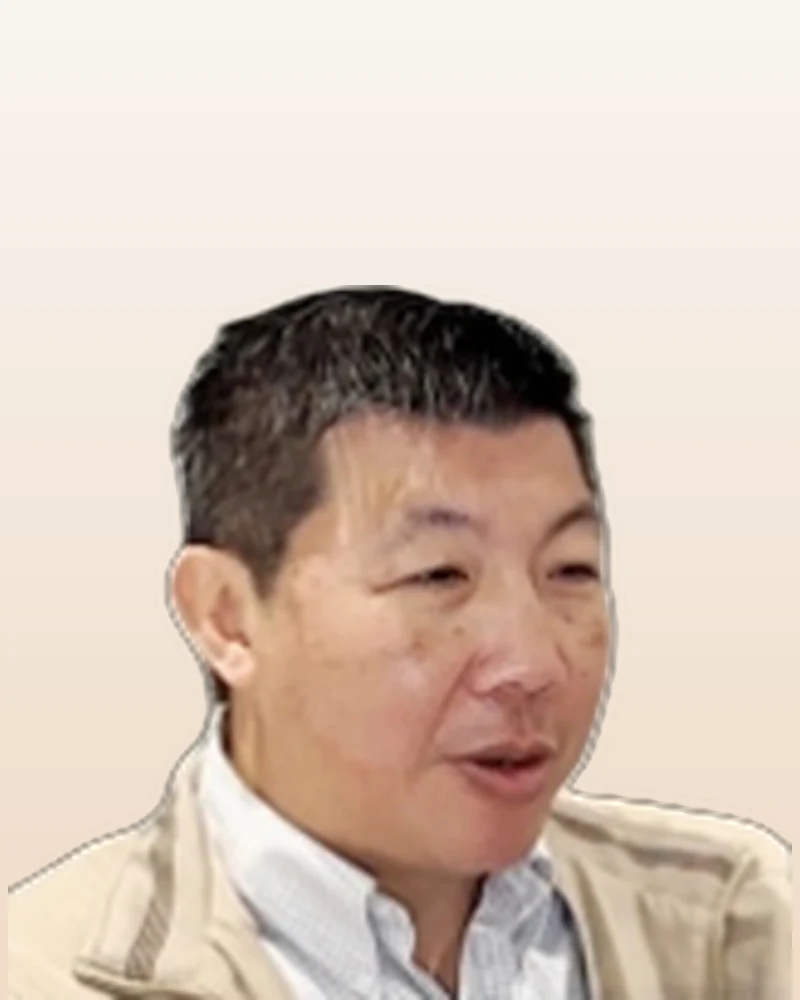 Portrait of Michael Chin